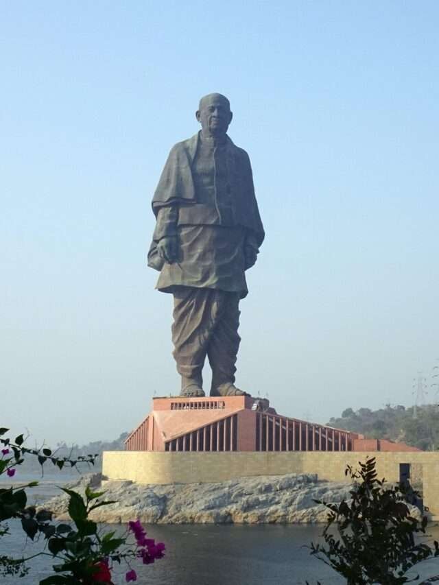 गुजरात में स्थित विश्व की सबसे ऊँची प्रतिमा से जुड़े महत्वपूर्ण तथ्य
