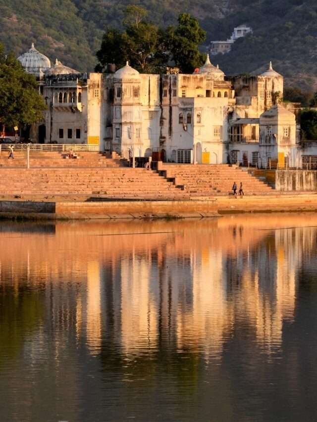 Pushkar : पुष्कर झील के निर्माण से ब्रह्मा जी का संबंध