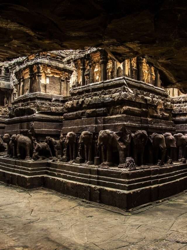 Ajanta & Ellora Caves : बौद्ध गुफाओं की ख़ास बातें