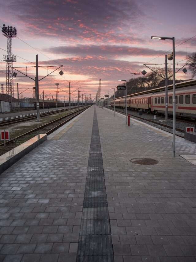 hubali station by shivarth education