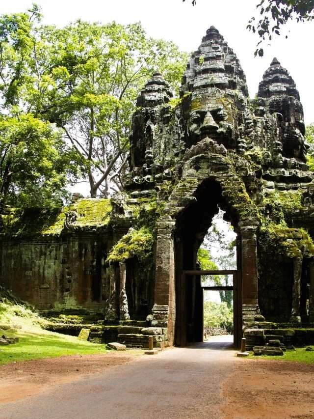 Angkor wat temple by shivarth education