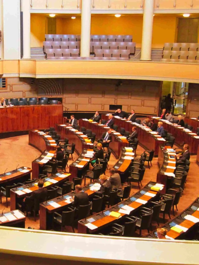 Facts about Parliamentary Session in hindi