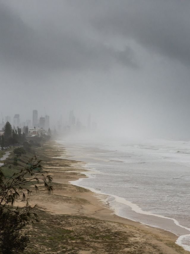 difference between el nino and la nina